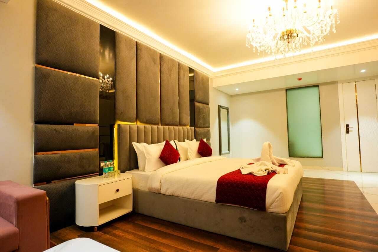 经典双人房, 公园景观 | 笔记本电脑工作区、免费 WiFi