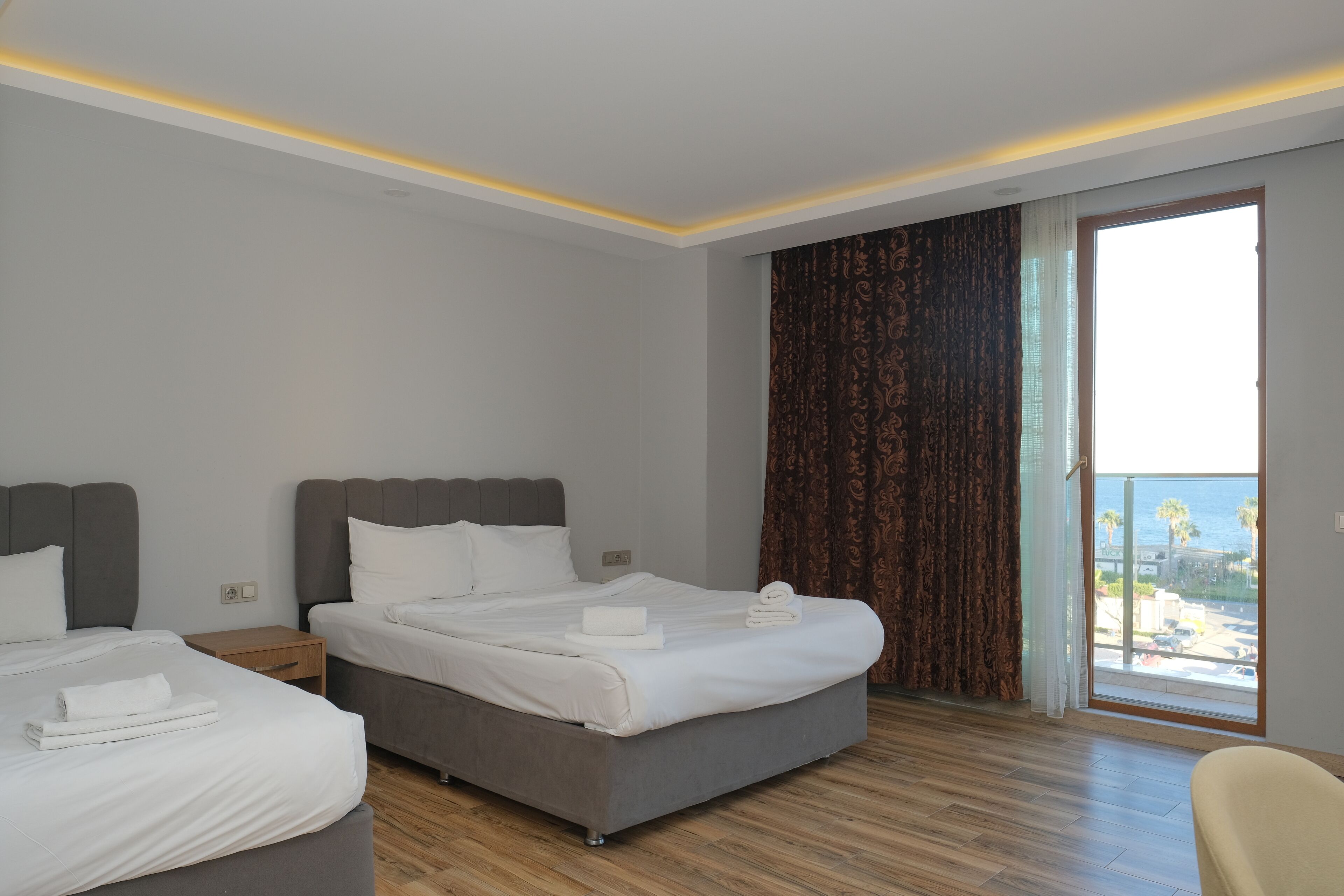 Standard Triple Room, Balcony | Premium bedding, free minibar items, in-room safe, desk