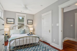 3 Schlafzimmer, Bügeleisen/Bügelbrett, WLAN, Bettwäsche