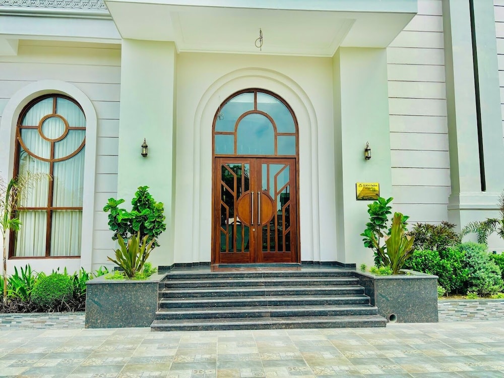 2 Star Hotels