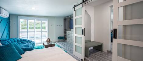 4 Schlafzimmer, Bügeleisen/Bügelbrett, WLAN, Bettwäsche