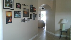 Interior - 3-Bedroom / 3 Full Bathroom condo - Fort Myers / 2-car garage (Fort Myers)