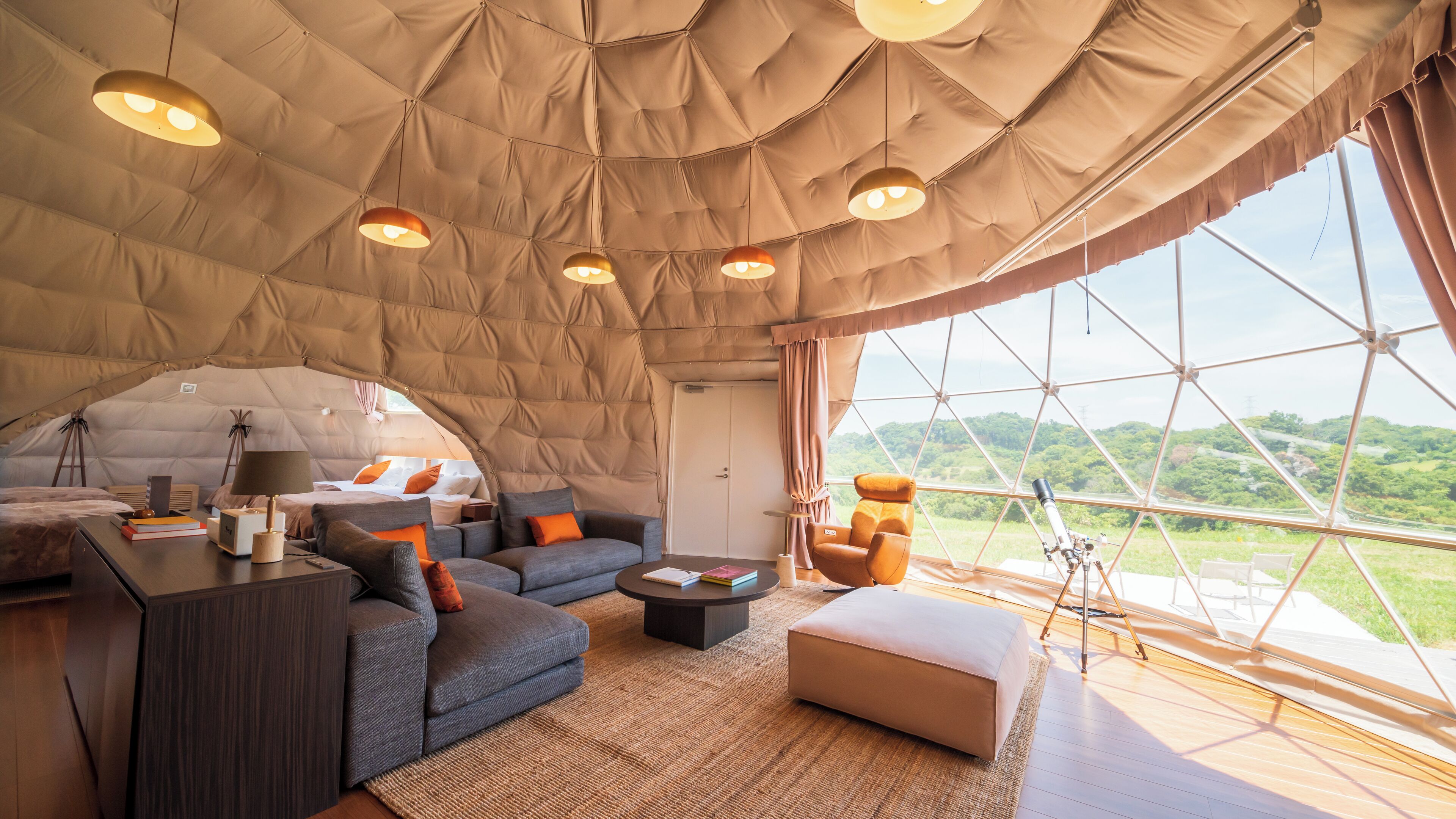 In-room safe, free WiFi, bed sheets