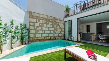 Villa | Exterior