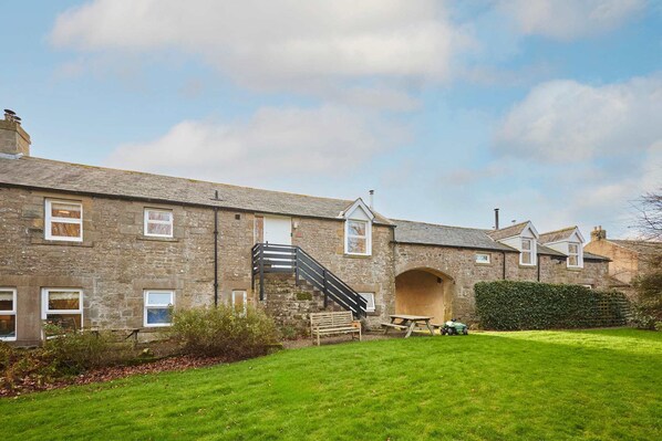 Apartment | 2 bedrooms, desk - Host Stay The Old Granary (Alnwick)