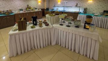 Desayuno buffet incluido todos los días