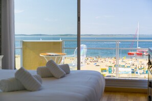 3 quartos, ferros/tábuas de passar roupa, Wi-Fi de cortesia