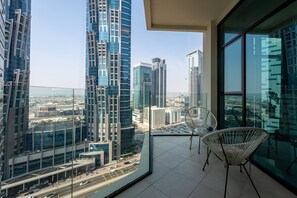 Apartment | 2 bedrooms - Vibrant 2BR Miami Vibes at Business Bay (Dubai)