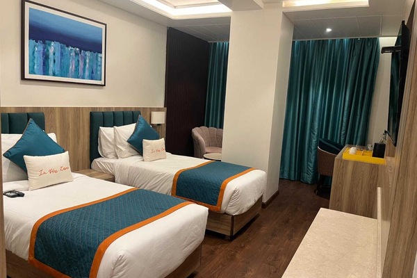 Connect Room