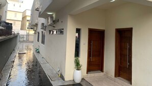 Apartment, 3 Bedrooms, Balcony | Exterior - Aurequire 3 Bedroom Duplex Lekki Phase 1 Lagos (Lekki)