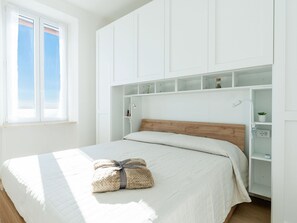 2 Schlafzimmer, Reisekinderbett, kostenloses WLAN