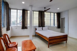 Classic Double Room, City View | 1 bedroom, free WiFi, bed sheets
