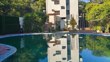 Fachada da propriedade