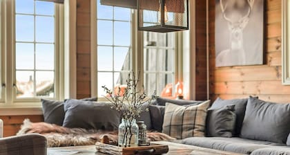 9 Person Holiday Home in Rauland