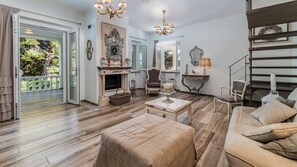 4 bedrooms