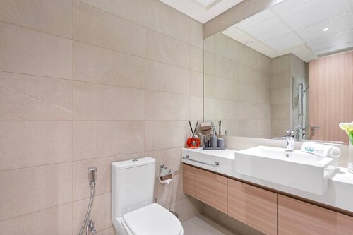 Sleek Studio Apartment in Azizi Riviera- Suiteable