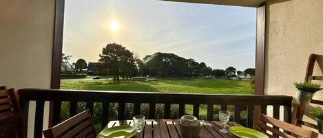 Servei de restauració a l'aire lliure