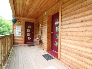 Terrace/patio - Modern chalet for 8 in Mont-Dore with terrace and parking (Mont-Dore)