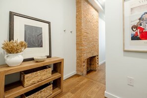 Interior - Lux Condo Steps to Washington Park | Walk to ALL (Cincinnati)