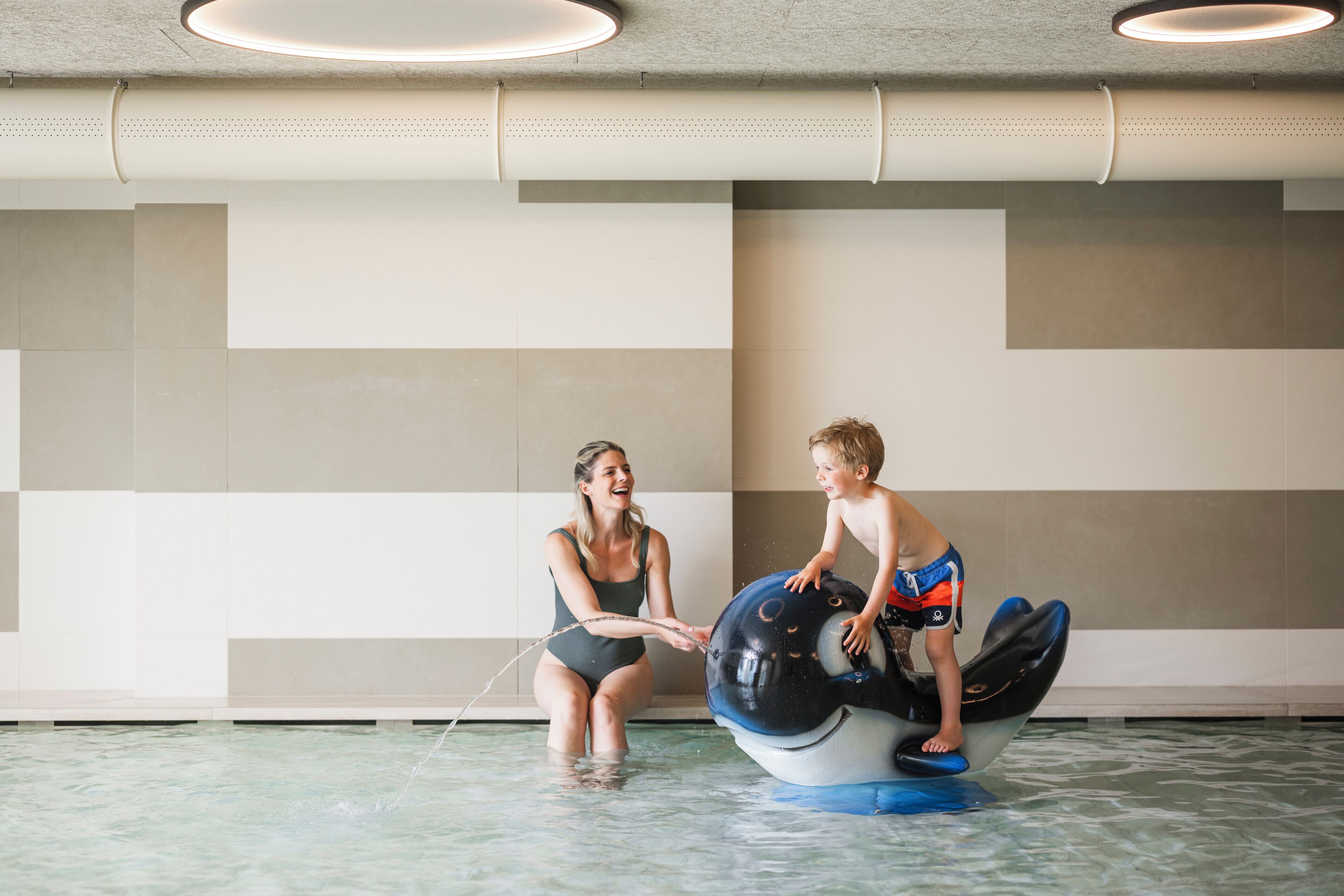2 Innenpools, 2 Außenpools