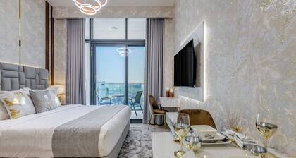 GLOBALSTAY. Azizi Riviera 48