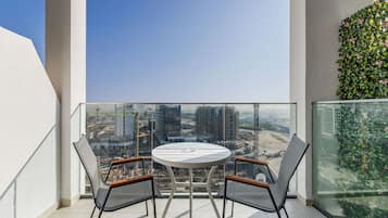 Design Studio, 1 King Bed, Balcony | Balcony