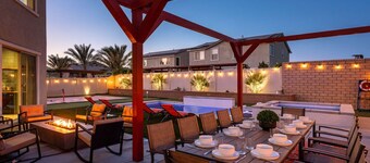 9 Bedrooms/Theater/Pool/PickleBall/Sleeps 23