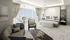 أغطية فراش متميزة وخزنة داخل الغرفة ومكتب وستائر تعتيم