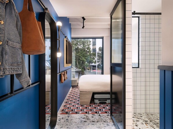 Chambre, 1 grand lit, vue ville (Tribe Essential)