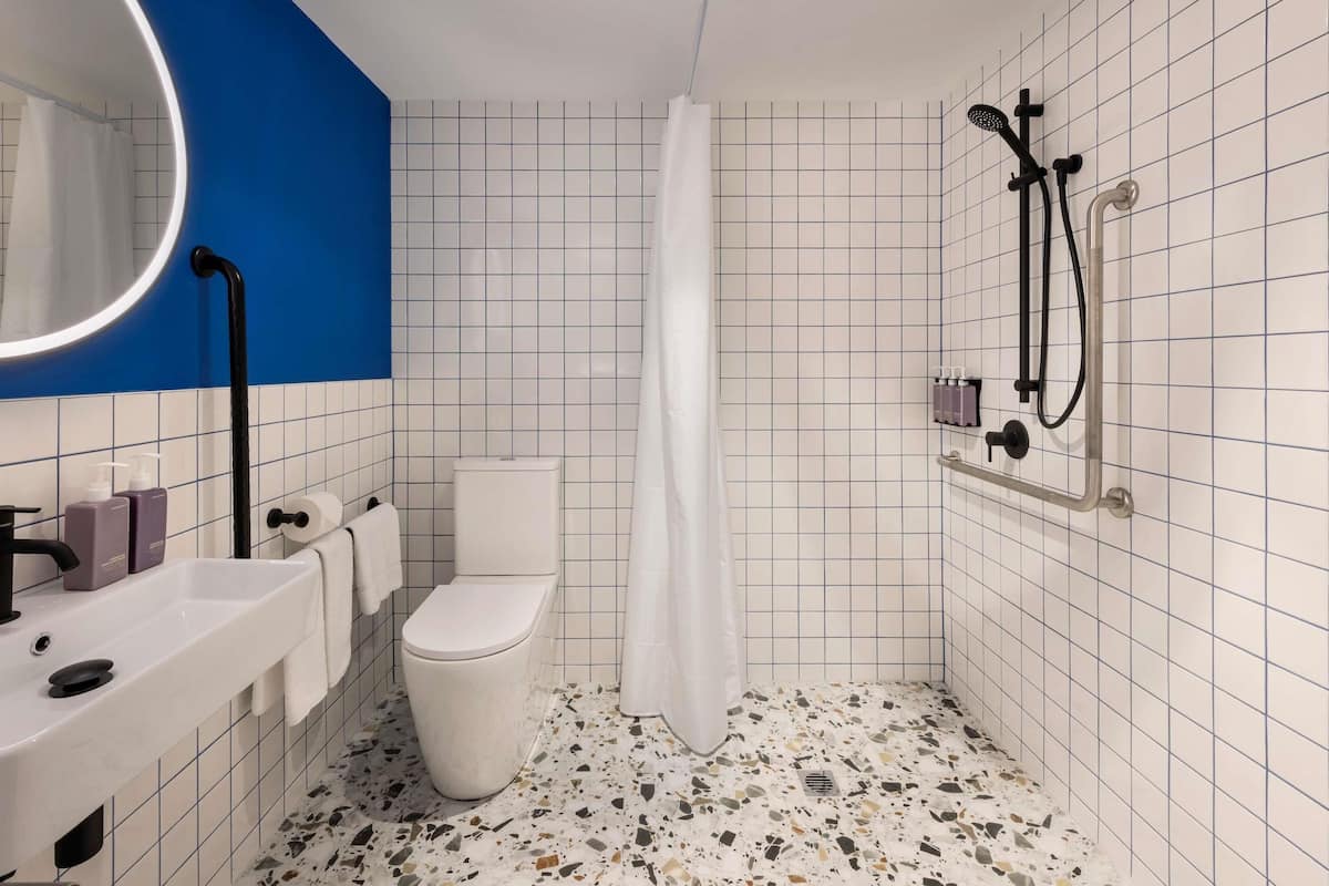 In-room safe, iron/ironing board, free WiFi