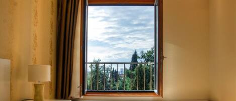 1 chambre, fer et planche Ă repasser, Wi-Fi, draps fournis