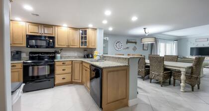 Sea Pines - 484 Plantation Club - Coastal Paradise Escape