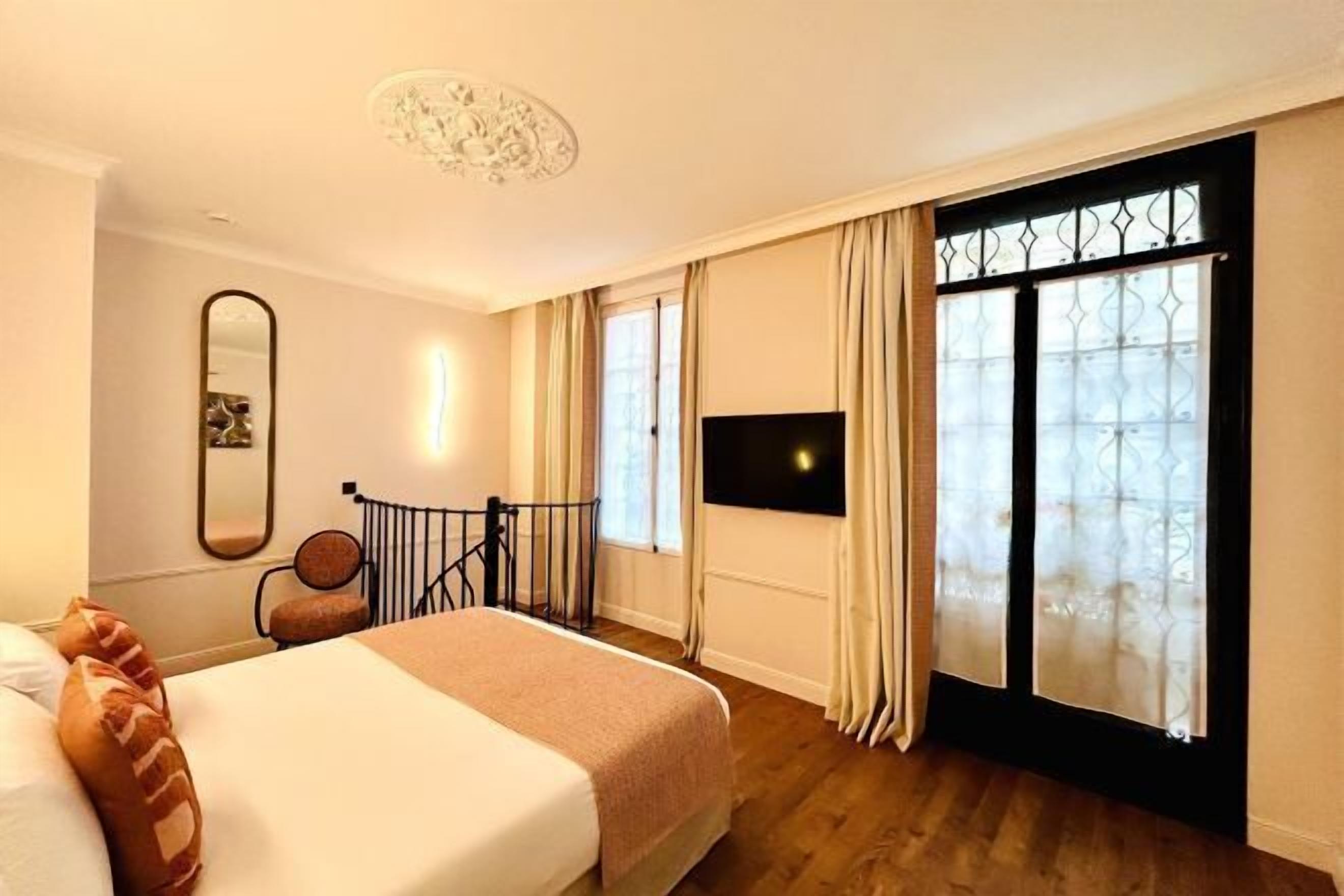 房內夾萬、遮光窗簾/窗簾、隔音、熨斗/熨衫板