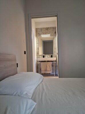 2 Schlafzimmer, Bügeleisen/Bügelbrett, WLAN, Bettwäsche