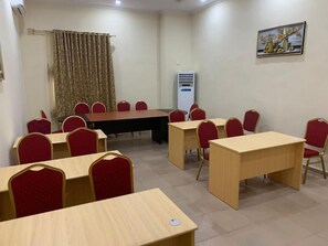 Meeting facility - Suitoria Hotels  (Ilorin)
