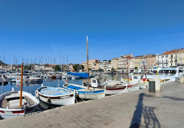 Marina