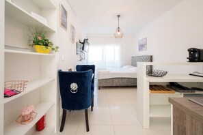 1 soverom, wi-fi (inkludert) og sengetøy