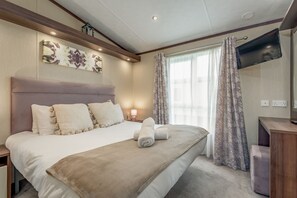 2 soverom, strykejern/-brett, wi-fi (inkludert) og sengetøy