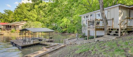 House (2 Bedrooms) | Front of property