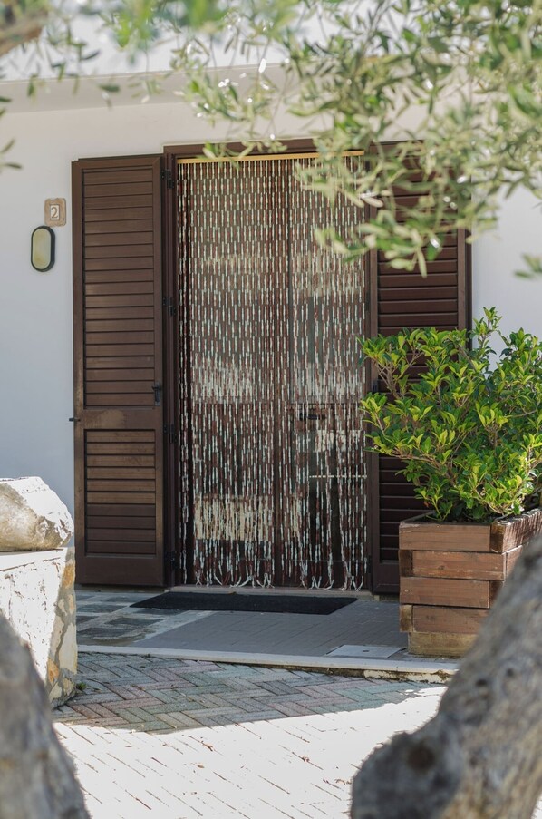 Exterior detail - House The Seagulls - 2. Bilo 5 Brezza (Morning)