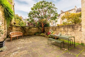 House | 5 bedrooms, Internet - Grand Georgian Townhouse With Garden (Bath)