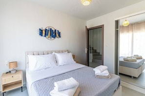 3 chambres, fer et planche à repasser, Wi-Fi gratuit, draps fournis