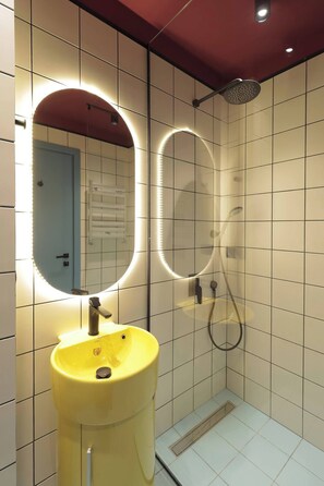 Design Apartment, Mountain View | Bathroom