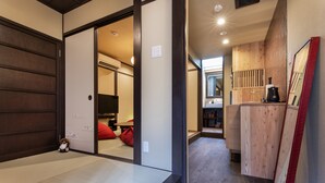 Unclassified image, 4 of 32, button - Shiki Homes MEIGETSU (Kyoto)