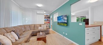 Skipping Stones Cottage