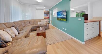 Skipping Stones Cottage