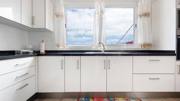 House | Private kitchen
