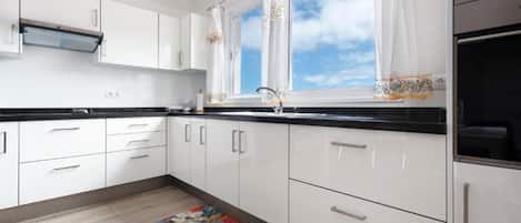 House | Private kitchen