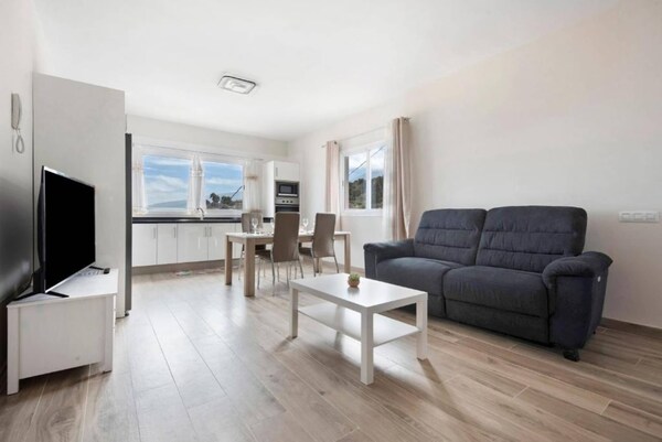 Holiday Home In Tenerife With Mountain Views - Tenerife