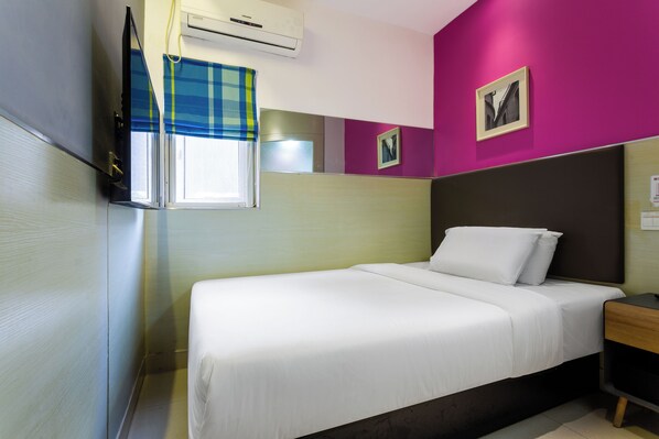 Habitación económica doble | Zona de estar